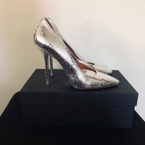NIB Vetements Cut Out Crackle Leather Pumps Sz 10